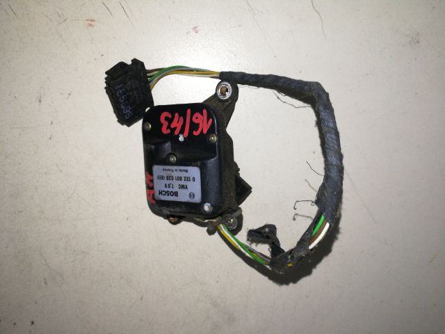 bontott AUDI A4 B5 Fűtés Állító Motor