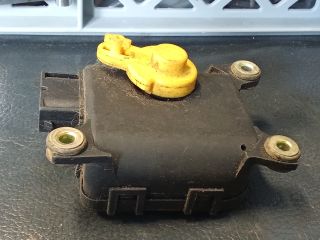 bontott AUDI A4 B5 Fűtés Állító Motor