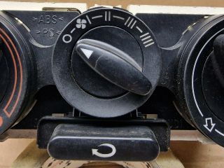 bontott AUDI A4 B5 Fűtéskapcsoló (Nem klímás)