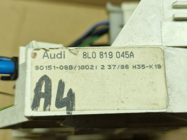 bontott AUDI A4 B5 Fűtéskapcsoló (Nem klímás)