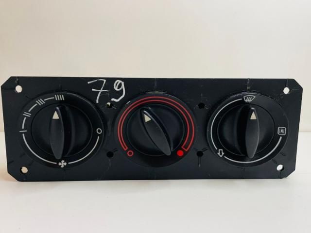 bontott AUDI A4 B5 Fűtéskapcsoló