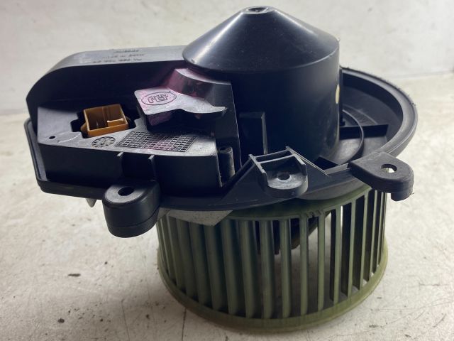 bontott AUDI A4 B5 Fűtőmotor (Klímás)