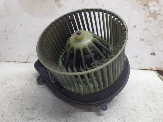 bontott AUDI A4 B5 Fűtőmotor (Klímás)