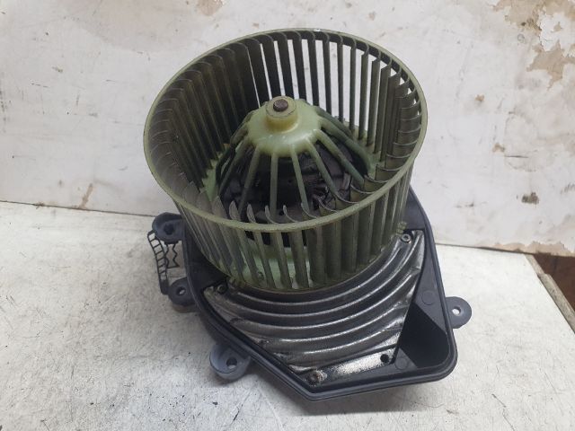 bontott AUDI A4 B5 Fűtőmotor (Klímás)