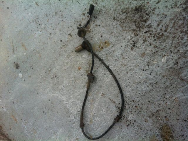 bontott AUDI A4 B5 Hátsó ABS Jeladó