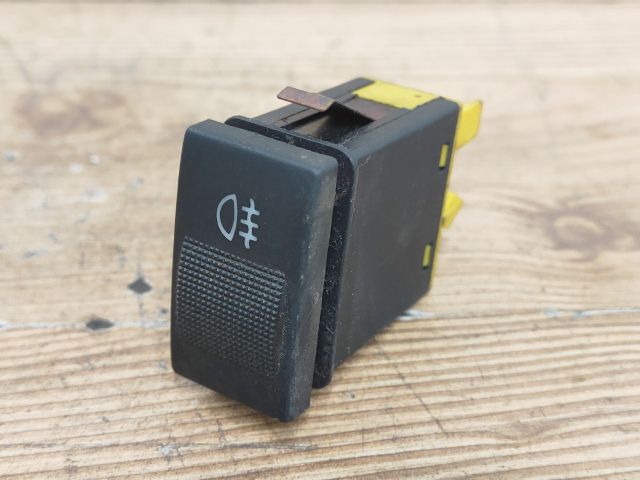 bontott AUDI A4 B5 Hátsó Ködzárófény Kapcsoló