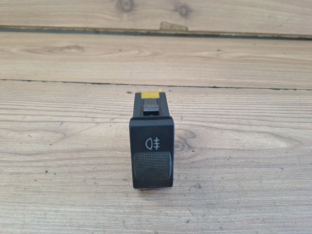 bontott AUDI A4 B5 Hátsó Ködzárófény Kapcsoló