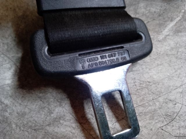 bontott AUDI A4 B5 Hátsó középső Biztonsági Öv