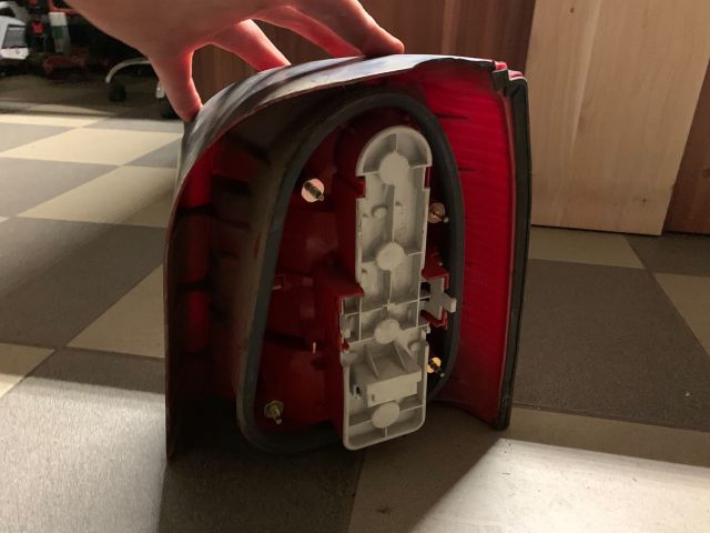 bontott AUDI A4 B5 Hátsó Lámpa Szett