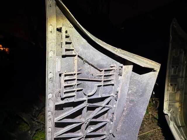 bontott AUDI A4 B5 Hátsó Lökhárító (Részeivel)