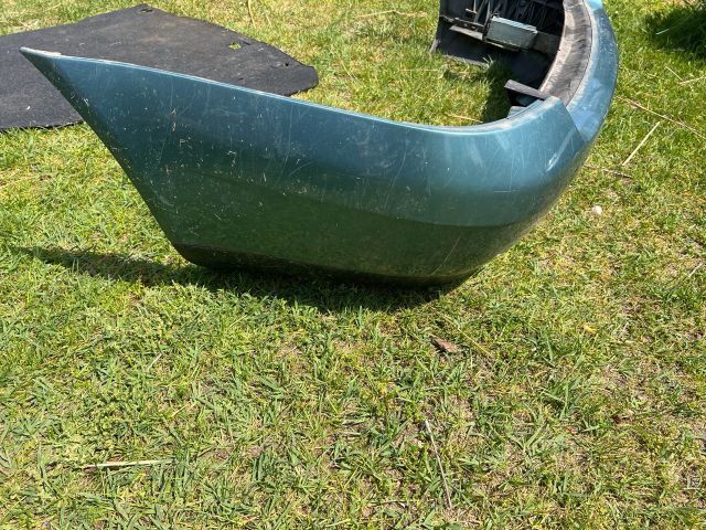 bontott AUDI A4 B5 Hátsó Lökhárító (Részeivel)