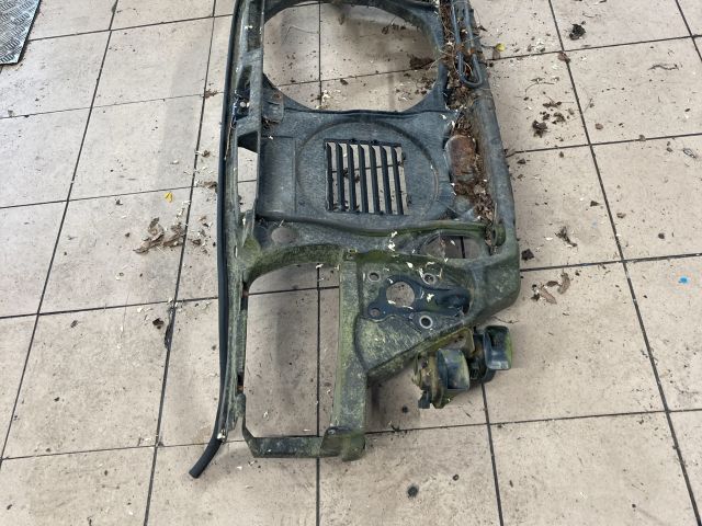 bontott AUDI A4 B5 Homlokfal (Üres lemez)