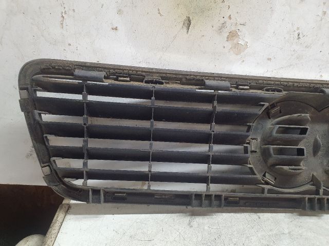 bontott AUDI A4 B5 Hűtőrács