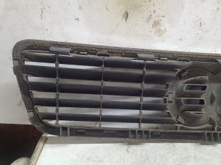 bontott AUDI A4 B5 Hűtőrács