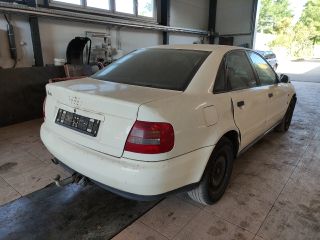 bontott AUDI A4 B5 Jobb első Ablak