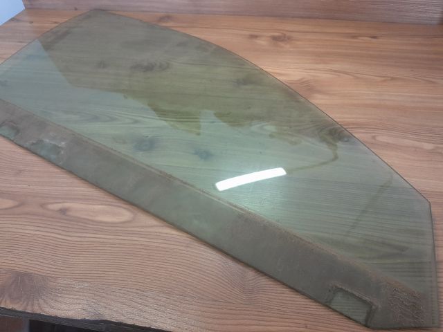 bontott AUDI A4 B5 Jobb első Ablak