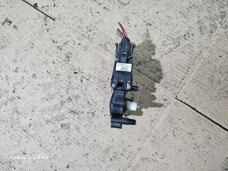 bontott AUDI A4 B5 Jobb első Ablakemelő Motor