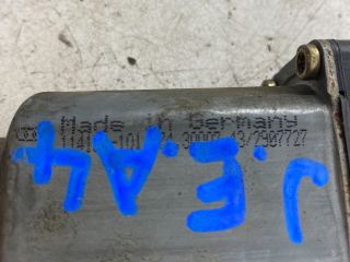 bontott AUDI A4 B5 Jobb első Ablakemelő Motor