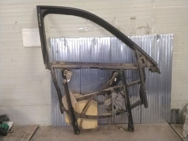 bontott AUDI A4 B5 Jobb első Ablakemelő Szerkezet (Elektromos)