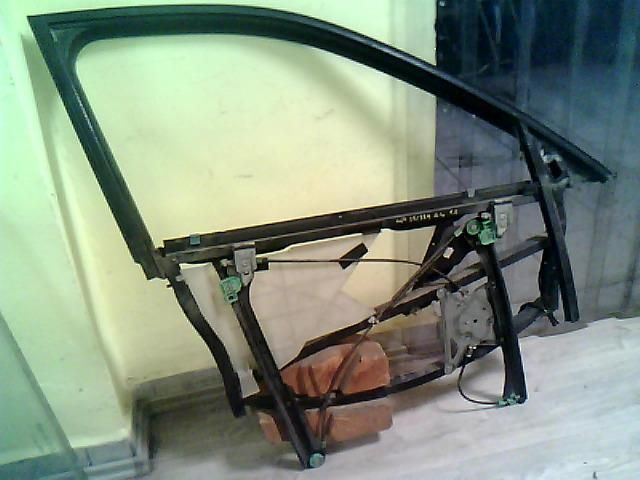 bontott AUDI A4 B5 Jobb első Ablakemelő Szerkezet (Elektromos)