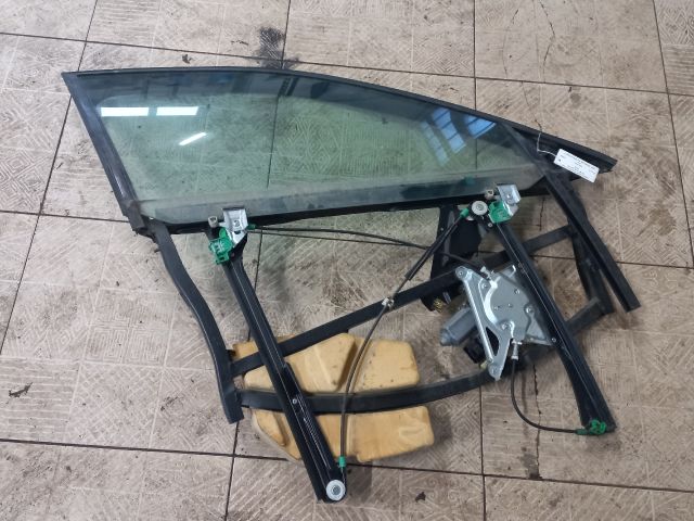 bontott AUDI A4 B5 Jobb első Ablakemelő Szerkezet (Elektromos)
