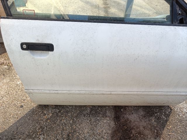 bontott AUDI A4 B5 Jobb első Ajtó (Részeivel)