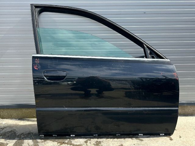 bontott AUDI A4 B5 Jobb első Ajtó (Üres lemez)