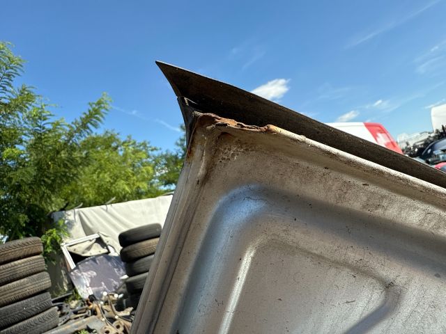 bontott AUDI A4 B5 Jobb első Ajtó (Üres lemez)