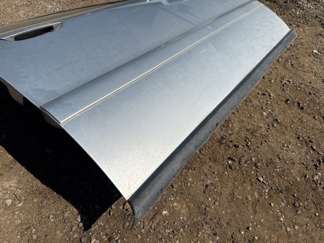 bontott AUDI A4 B5 Jobb első Ajtó (Üres lemez)