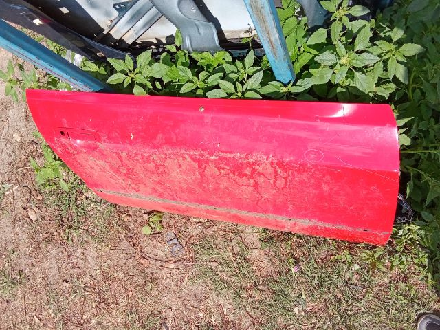 bontott AUDI A4 B5 Jobb első Ajtó (Üres lemez)