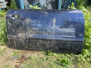 bontott AUDI A4 B5 Jobb első Ajtó (Üres lemez)