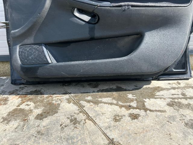 bontott AUDI A4 B5 Jobb első Ajtó (Üres lemez)