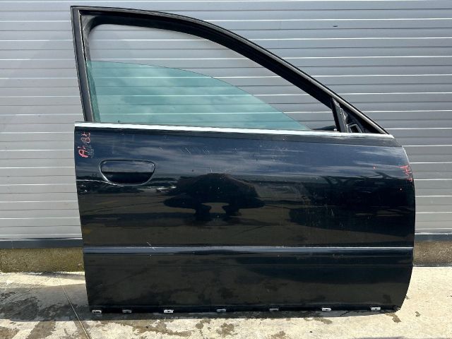 bontott AUDI A4 B5 Jobb első Ajtó (Üres lemez)