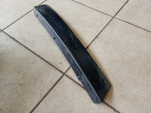 bontott AUDI A4 B5 Jobb első Ajtókeret Burkolat