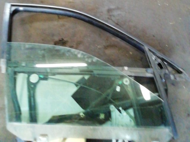 bontott AUDI A4 B5 Jobb első Ajtókeret