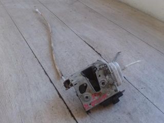 bontott AUDI A4 B5 Jobb első Ajtózár