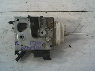 bontott AUDI A4 B5 Jobb első Ajtózár