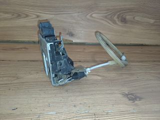 bontott AUDI A4 B5 Jobb első Ajtózár