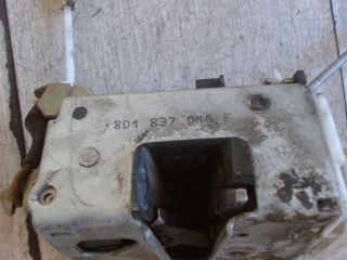 bontott AUDI A4 B5 Jobb első Ajtózár