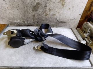 bontott AUDI A4 B5 Jobb első Biztonsági Öv