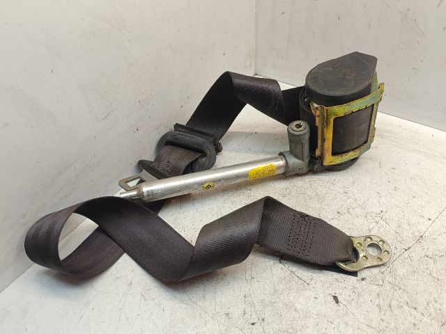 bontott AUDI A4 B5 Jobb első Biztonsági Öv