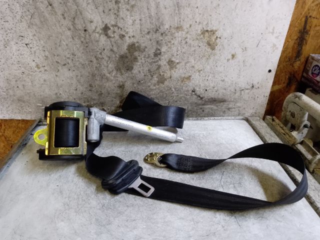 bontott AUDI A4 B5 Jobb első Biztonsági Öv