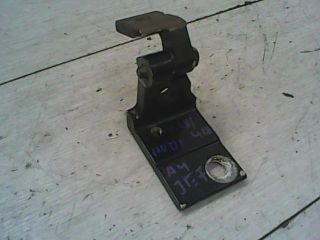 bontott AUDI A4 B5 Jobb első Felső Zsanér