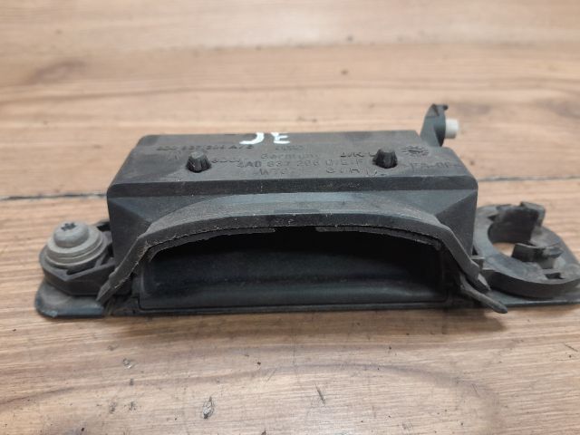 bontott AUDI A4 B5 Jobb első Külső Kilincs