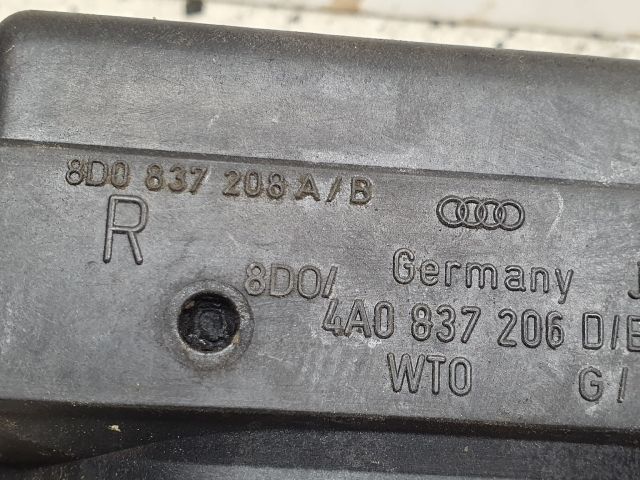 bontott AUDI A4 B5 Jobb első Külső Kilincs