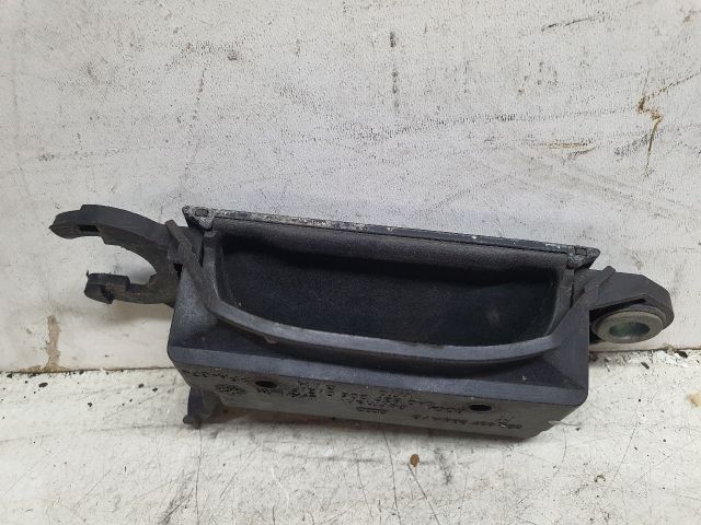 bontott AUDI A4 B5 Jobb első Külső Kilincs