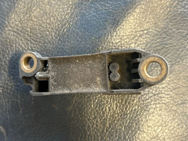 bontott AUDI A4 B5 Jobb első Oldal Ütközés Érzékelő