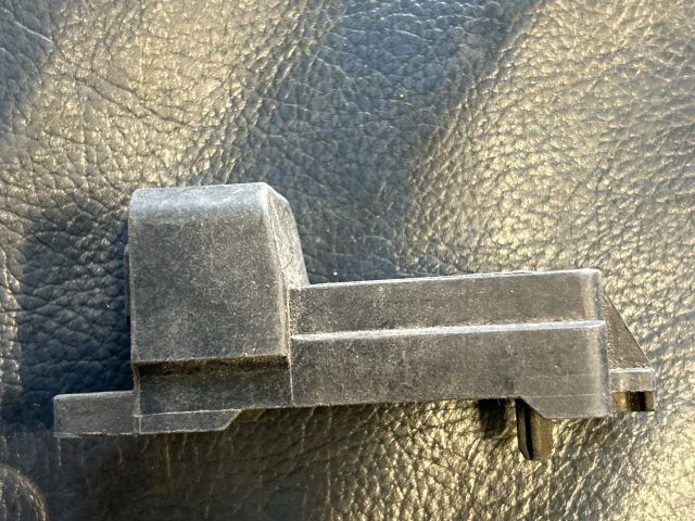 bontott AUDI A4 B5 Jobb első Oldal Ütközés Érzékelő