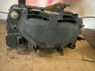 bontott AUDI A4 B5 Jobb Fényszóró