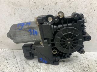 bontott AUDI A4 B5 Jobb hátsó Ablakemelő Motor